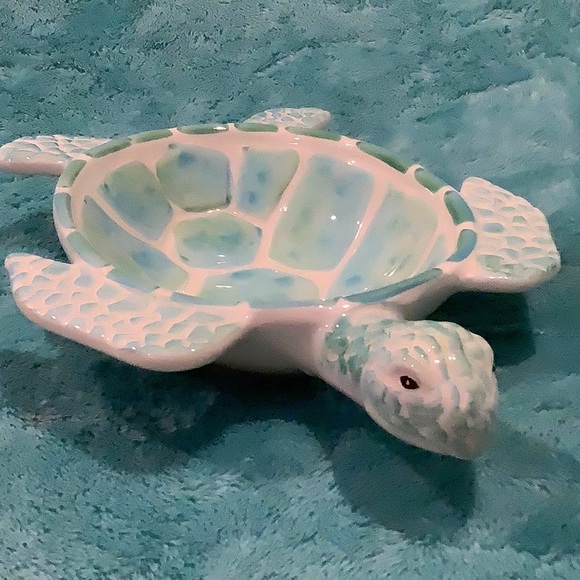 Ceramic SeaTurtle Serve Bowl or Jewelry Dish NWT Coastal Collection 10”X7.5X2.5 - Picture 13 of 14